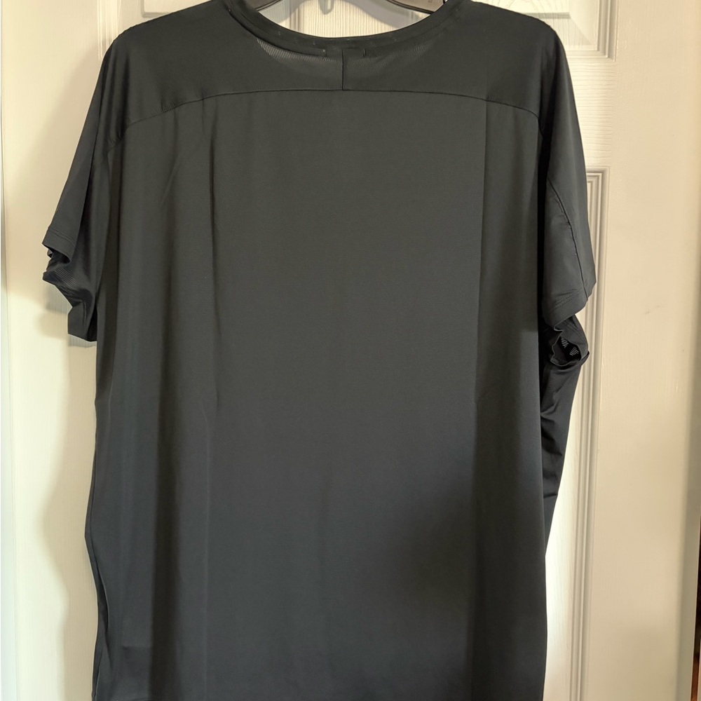 BNWT BROOKS WOMEN'S SPRINT FREE SHORT SLEEVE 2.0 T-SHIRT BLACK US SIZE XXL - Picture 10 of 14